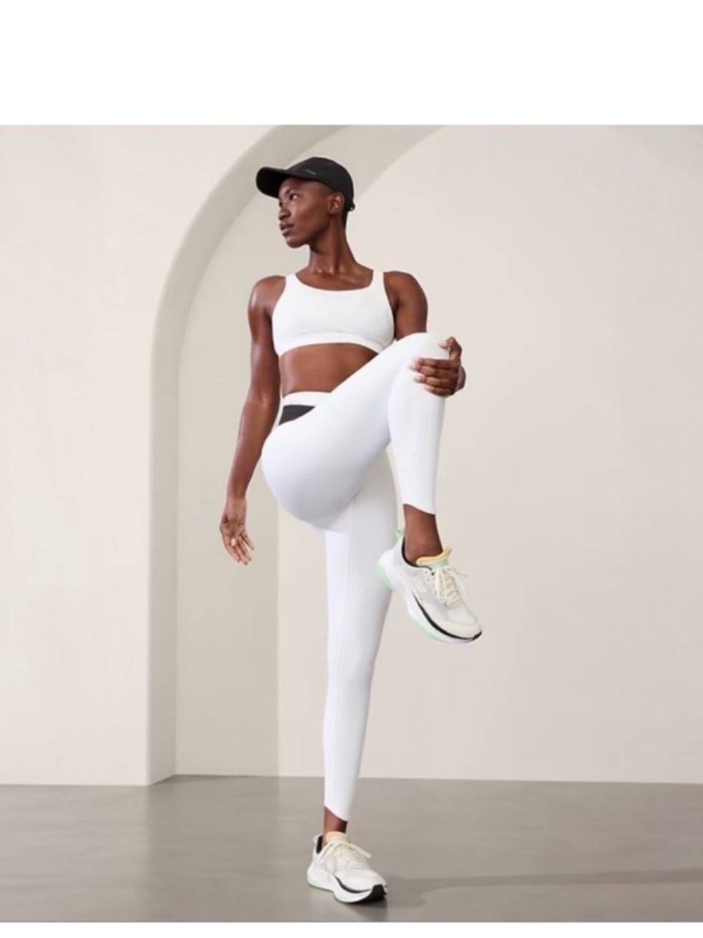 NWT Athleta Pacesetter 7/8 Tight Leggings White High Rise Size Small